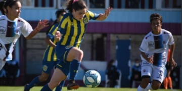 Ingreso, cabeza y gol: Lara López volvió a convertir para Rosario Central