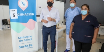 El gobernador Perotti se vacunó contra el Covid: «Me tocó el turno»