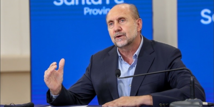 Perotti anunciará el nuevo decreto el fin de semana por otros siete días