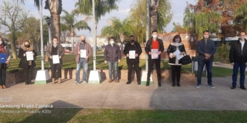 Localidades de Iriondo firmaron el convenio por el Boleto Educativo Rural