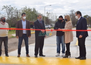 Gaboto inauguró su obra de repavimentación en el ingreso al pueblo