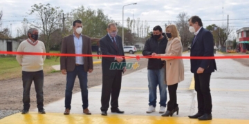 Gaboto inauguró su obra de repavimentación en el ingreso al pueblo