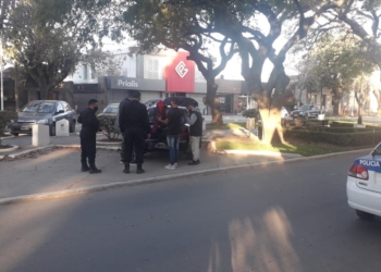 Liberaron a los vendedores ambulantes detenidos en Maciel: son todos de Rosario