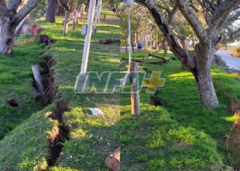 Volvió a ceder la barranca en la Boca de Monje y arrastró postes de contención