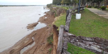 Drama en Gaboto: se desprendieron otros 60 metros del Paseo Ribereño