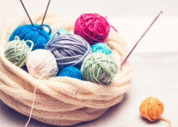 Desde Maciel, juntan lana y agujas para madres de niños internados en Santa Fe