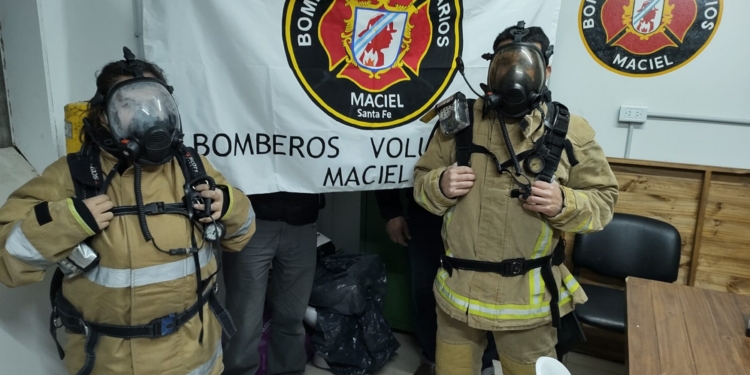 Siguen creciendo: bomberos de Maciel adquirieron importante equipamiento