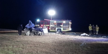 Trágico accidente en autopista: dos muertos y un herido