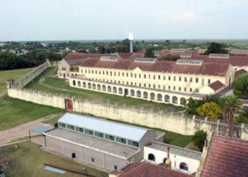 Cometió un ilícito y fue retenido por vecinos: era un evadido de la cárcel de Coronda