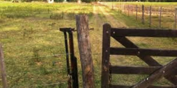 Clarke: rompieron una tranquera y robaron costosas herramientas en un campo