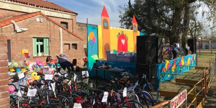 Todos a dibujar: preparan la «gran fiesta del niño totorense»
