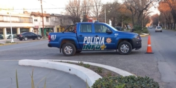 Un joven de Maciel estacionó su auto y le robaron una garrafa del baúl