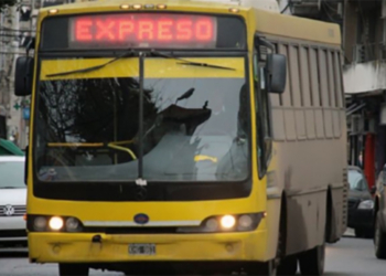 Detuvieron a un hombre de Andino por tocar e intimidar a una joven en un colectivo