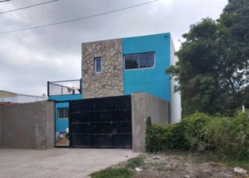 Increíble: un preso de Piñero construyó una casa en Serodino y mandó a balear al albañil