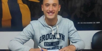 Apuestan al pibe: Véliz firmó su primer contrato con Rosario Central