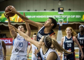 Mundial de Hungría: Agus Bazán aportó 4 puntos pero Argentina cayó ante Francia