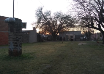 Incendio en Barrancas: un vecino socorrió a una mujer embarazada y sus dos hijos