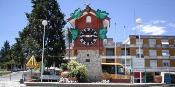 Denuncian que una empresa estafó a estudiantes de Monje y zona con el viaje a Carlos Paz