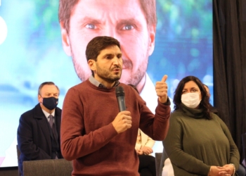 Pullaro tras la foto del escándalo: «A Fernández le faltó coraje para admitir el error»