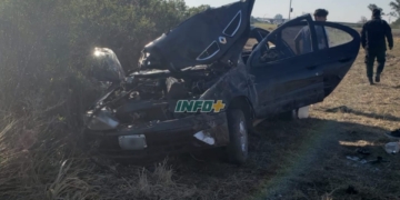 Barrancas: un auto tumbó en autopista y una nena de 4 años salió despedida