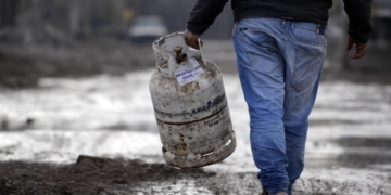Totoras: preparaba la cena y descubrió que le habían robado la garrafa