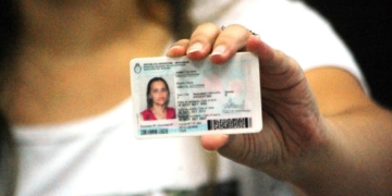 Ya se puede tramitar el DNI no binario en localidades santafesinas