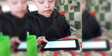 Un nene de Totoras olvidó su tablet en la vereda y se la llevaron: apelan a la solidaridad