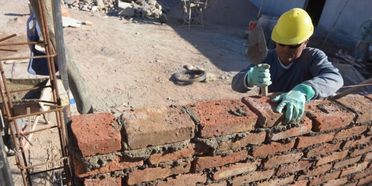 Lanzaron créditos a tasa baja para la refacción y ampliación de viviendas
