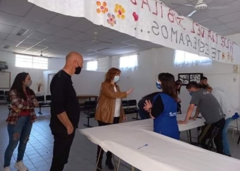 Entregaron tarjetas Alimentar a vecinos de Totoras