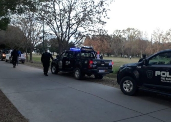Agresión y suspensión: un jugador de Escuela Municipal golpeó al árbitro del partido ante Timbuense