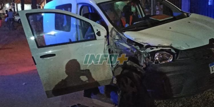 Cruzó de carril en una avenida de Totoras y chocó contra una camioneta