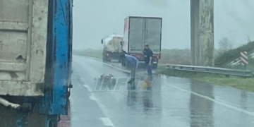 Hallaron tirado en autopista a un paciente de la Colonia de Oliveros con convulsiones