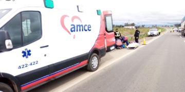 Un ciclista atropellado por un camión en autopista: está en terapia intensiva