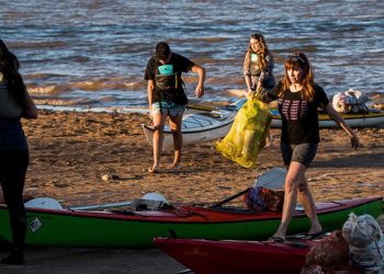 La Boca de Monje: limpiarán la costa e instalarán un «Eco Punto»