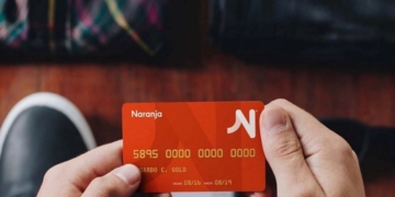 Estafa en Oliveros: le clonaron la tarjeta e hicieron compras por casi 200 mil pesos