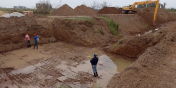 Totoras: se comenzó a construir el puente sobre el Canal Larguía