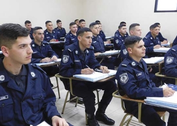 La provincia abrió la convocatoria para realizar la carrera policial en Santa Fe