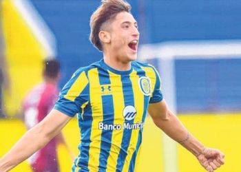 Alejo Véliz dio positivo de coronavirus en Rosario Central