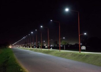 Timbúes inauguró la iluminación led del acceso a la autopista