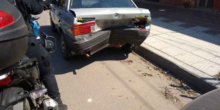 Un hombre de Oliveros sufrió un choque en cadena: una bebé y una mujer herida