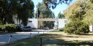 Denuncias y gran despliegue policial en la Colonia de Oliveros