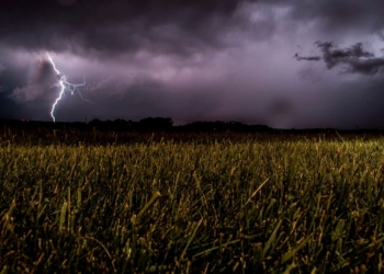 Emitieron un alerta por tormentas fuertes para el sur santafesino