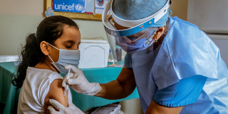 La Provincia vacunará desde el martes 12 a niños de 3 a 11 años