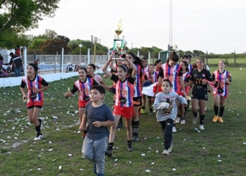 Las nenas de Granaderos de Monje son las campeonas del torneo «Lorena Tosso»