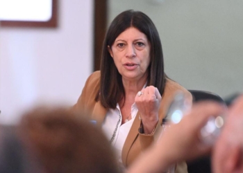 Clara García va por un lugar en el Congreso: “Pelearemos para que Nación pague la deuda a Santa Fe”