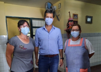 Diana entregó aportes a instituciones en distintas localidades de la región