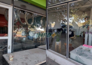 Vandalismo y violencia en una gomería de Timbúes: un apuñalado y un detenido