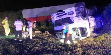 Un camionero sufrió un vuelco en Monje cuando viajaba por autopista
