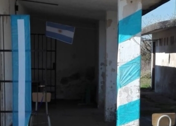 Robaron y rompieron una puerta en una escuela rural de Oliveros