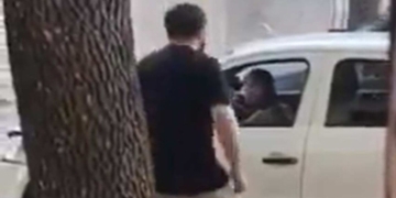 Suspendieron al violento conductor que agredió a una mujer en Beltrán